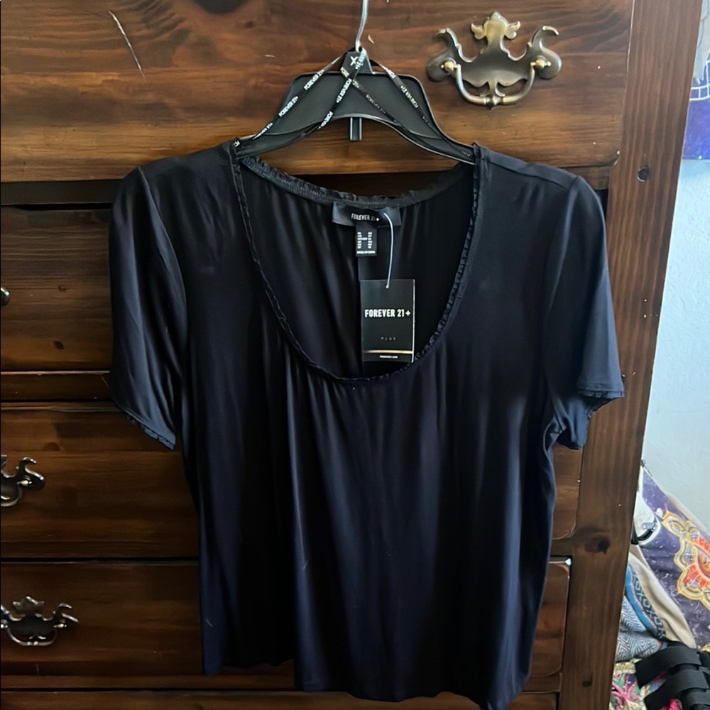 Forever 21 Black Short Sleeve Top